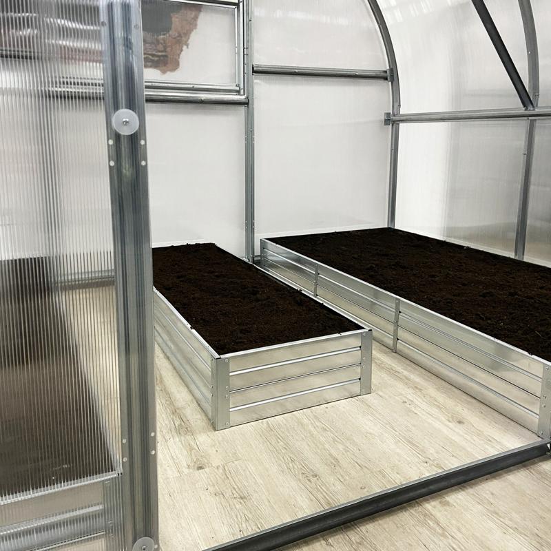 Hochbeet-Set im Tunnel-Gewächshaus – Frontalansicht mit drei Pflanzbeeten