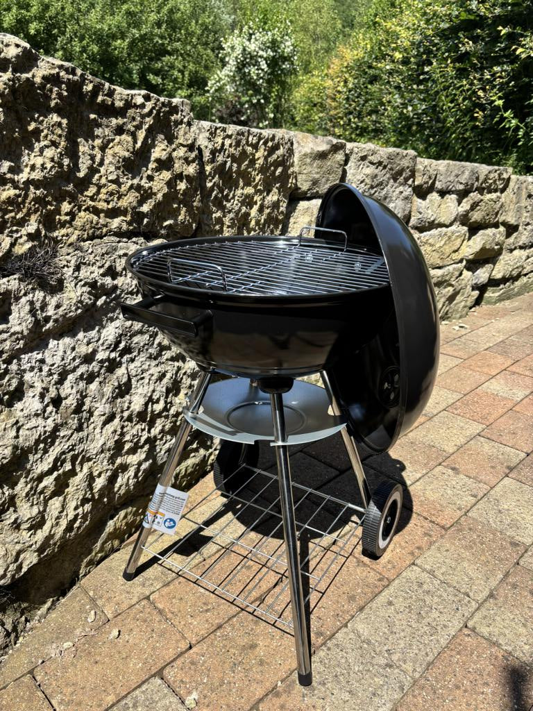 Mustang Kugelgrill BASIC 43 - Kohlerost und Feuerbereich