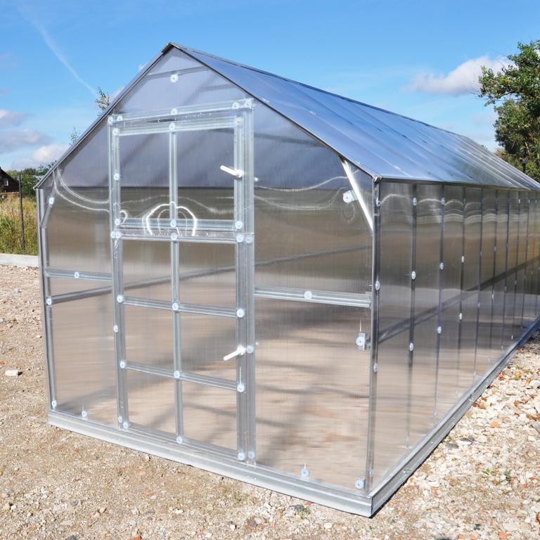 Hausform für effiziente Raumnutzung und gute Schneerutschung.
Schneelast: 397 kg/m² 