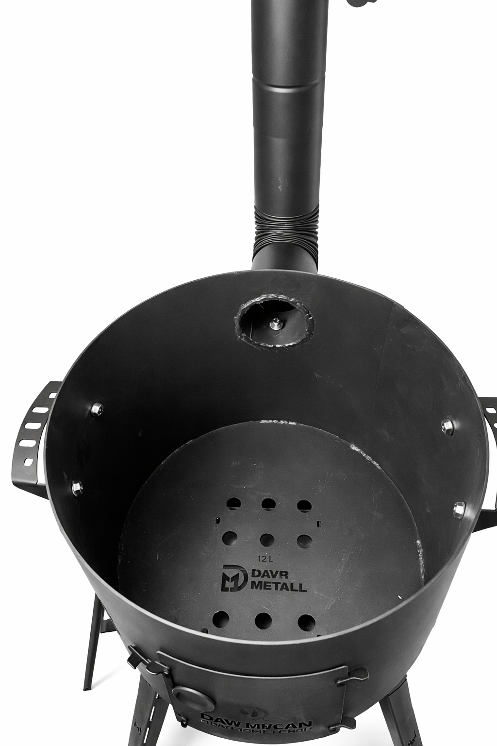 Utschak Feuerstelle mit Kamin - Detailansicht Standfüße und Ascheschublade | IN-MO