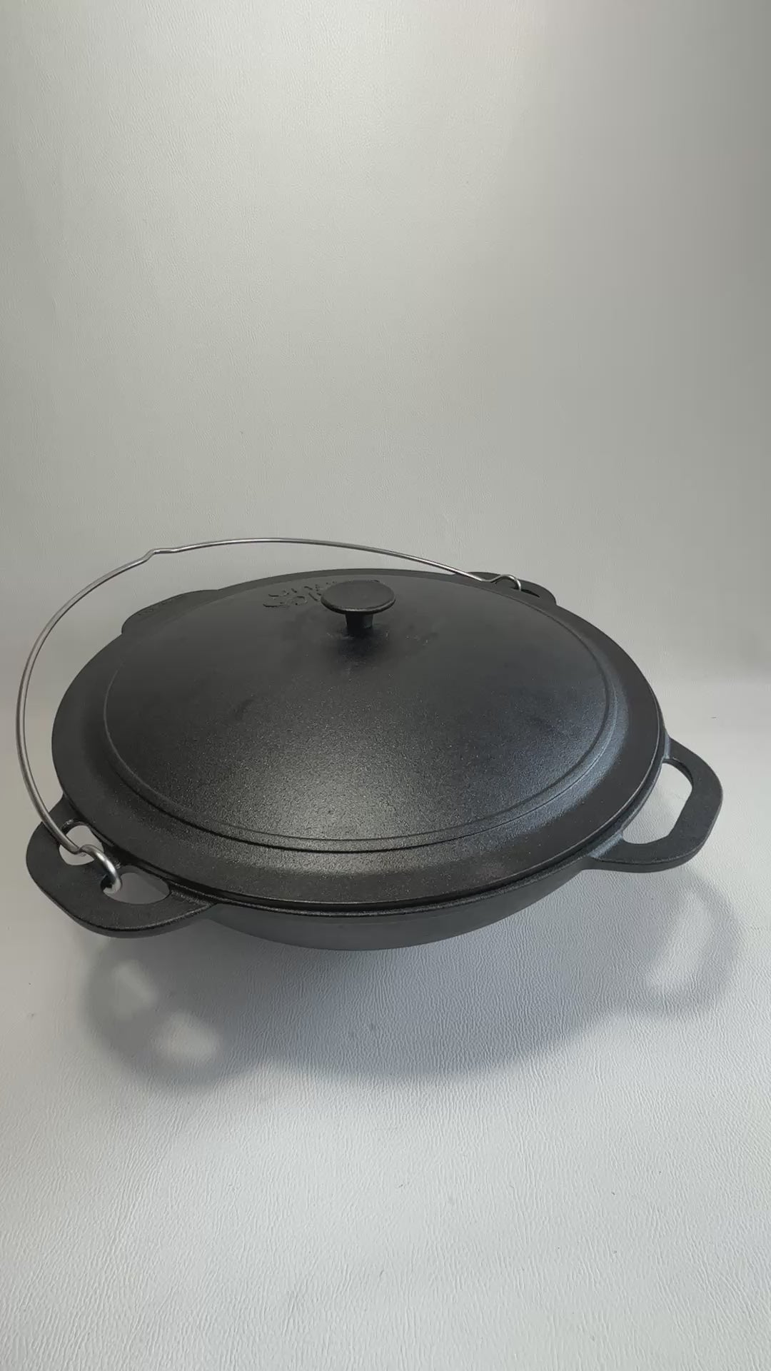 Gusseisen-Kazan / Schwenktopf mit Deckel - für Plov, Eintöpfe und Schmorgerichte