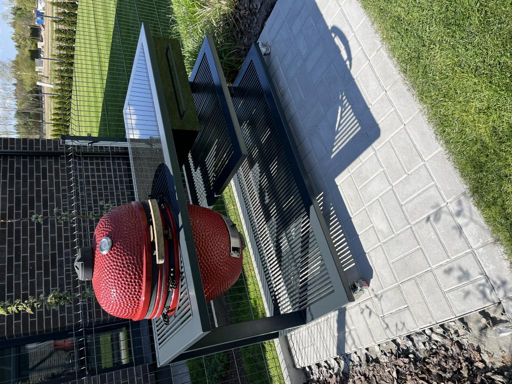 Flexible Outdoor-Küche ohne Grill - erweiterbar und wetterfest