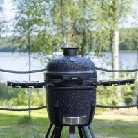 Ein Kamado ist ein High-End Holzkohlegrill