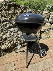 Kugel-Holzkohlegrill. Basic-43