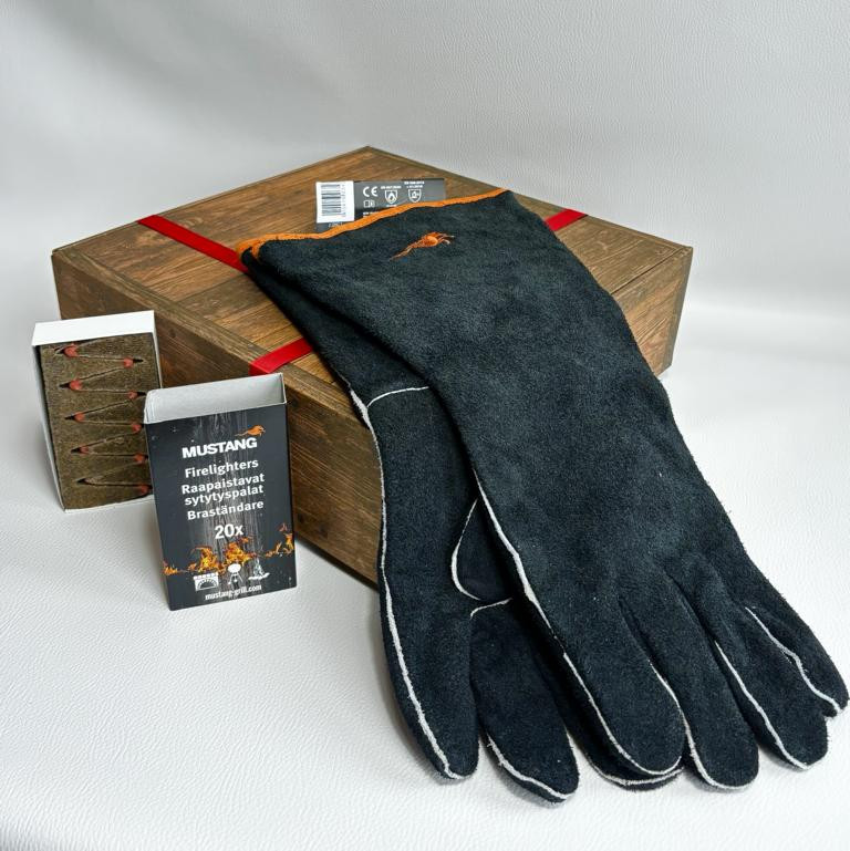 Wunderschöne Geschenkbox mit Digitaldruck in Holzoptik, aus naturbelassener Wellpappe