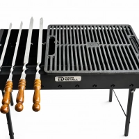 Universal einsetzbarer Mangal Grill mit Gusseisen-Grillrost für Steaks, Fleisch und Gemüse - vielseitiges Grillen auf Holzkohle für authentisches Outdoor-Kochen